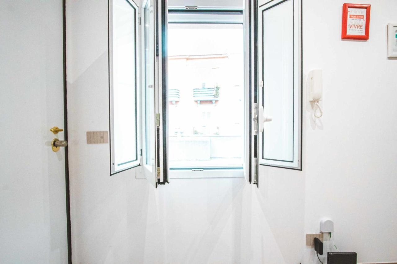 Katt Sea Apartment Bari Extérieur photo